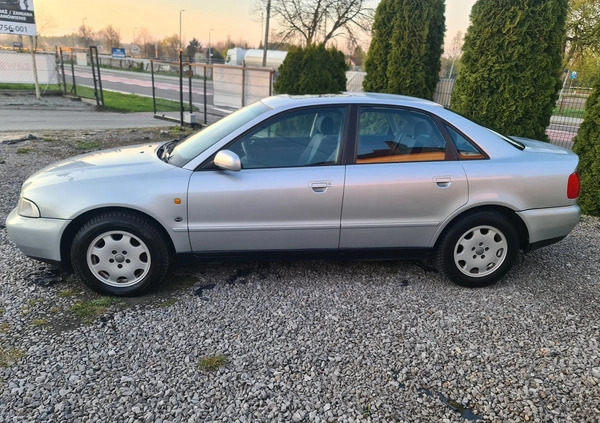 Audi A4 cena 9500 przebieg: 108300, rok produkcji 1996 z Świątniki Górne małe 466